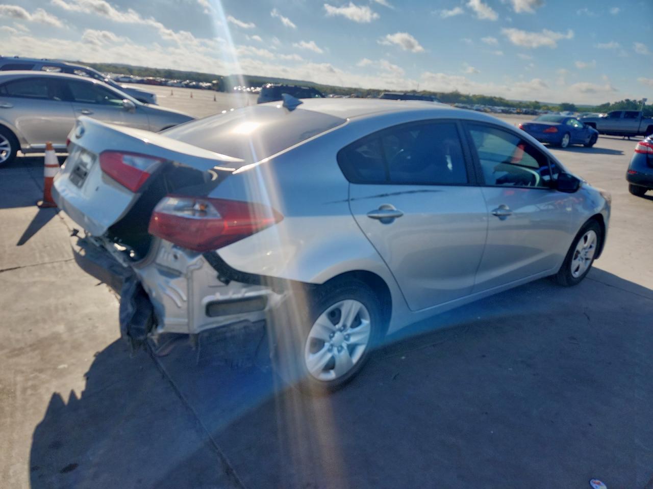 2015 Kia Forte Lx - Фото 3