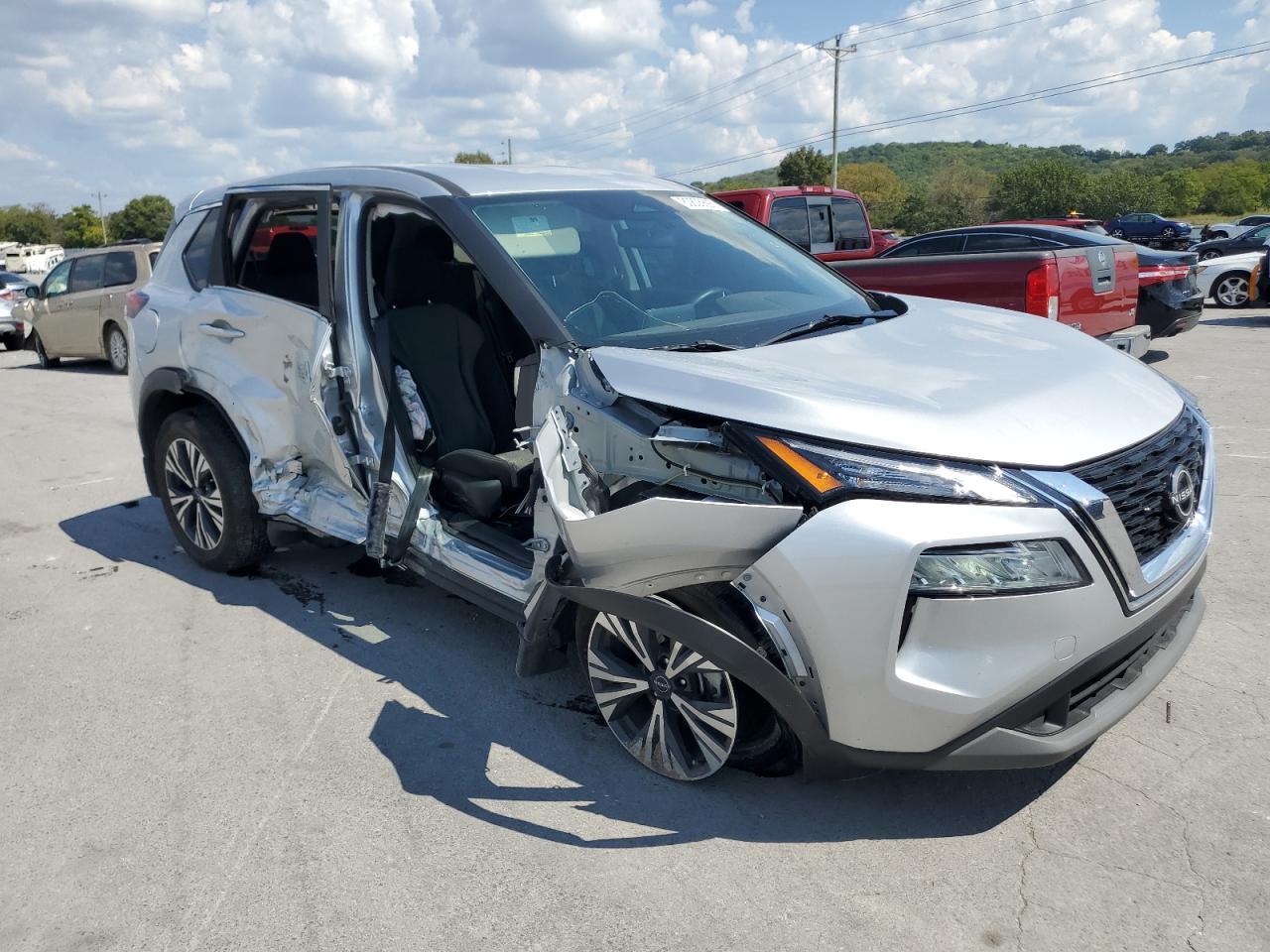 2023 Nissan Rogue Sv - Фото 4