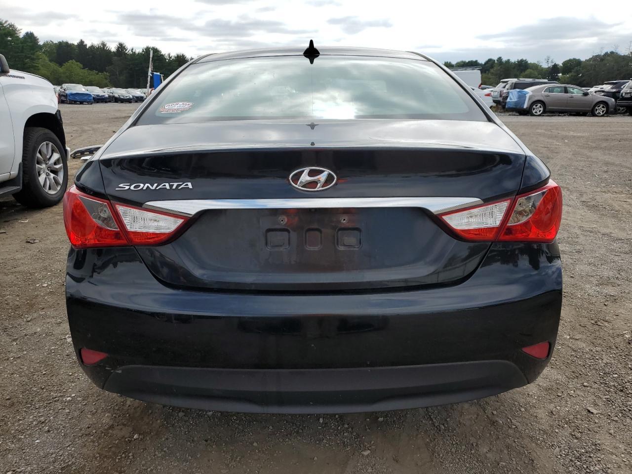 2014 Hyundai Sonata Gls - Image 6