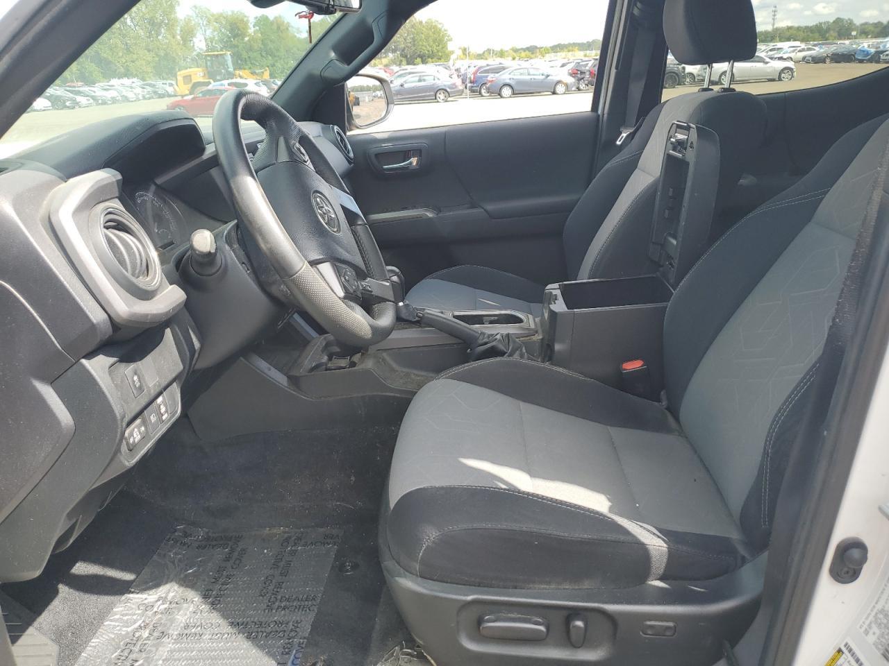 2022 Toyota Tacoma Double Cab - Image 7