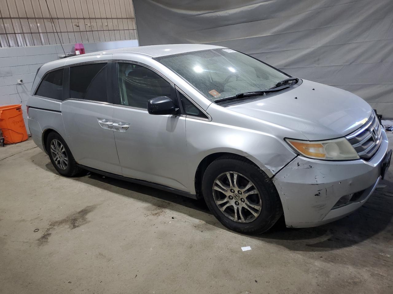 2011 Honda Odyssey Ex - Фото 4