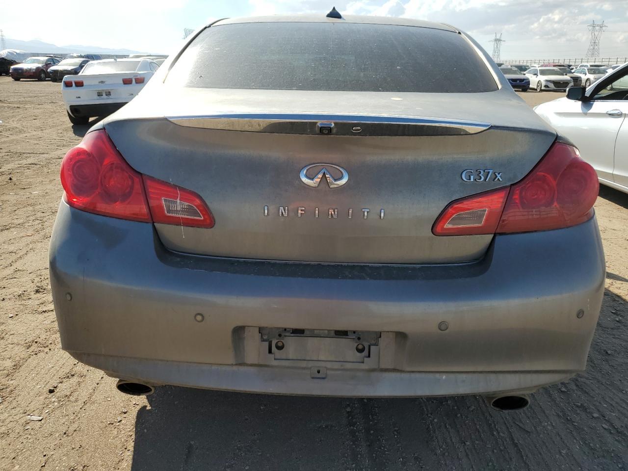 2011 Infiniti G37 - Фото 6