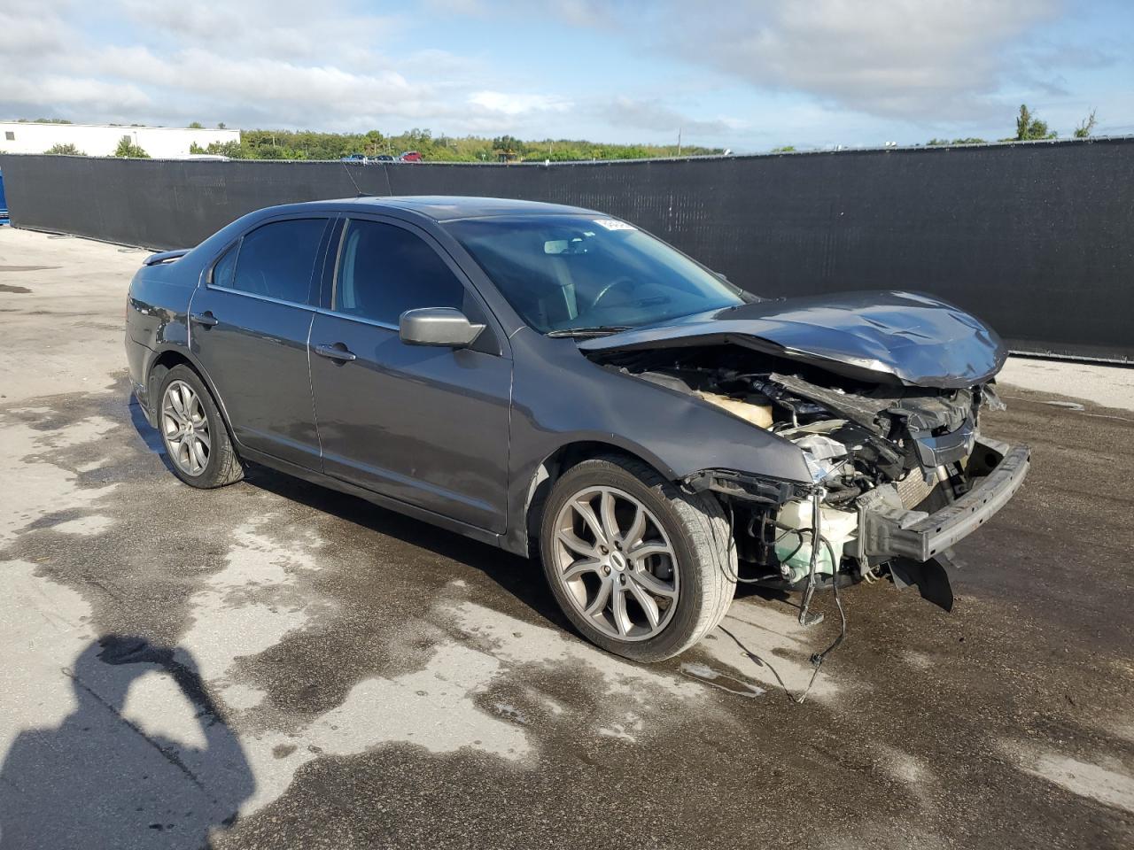 2012 Ford Fusion Se - Image 4