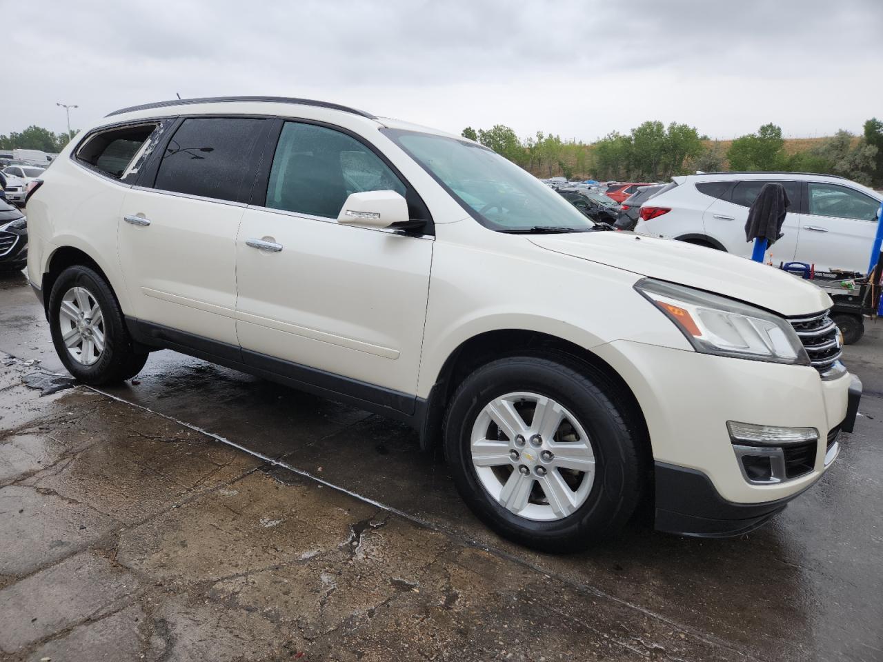 2013 Chevrolet Traverse Lt - Image 4