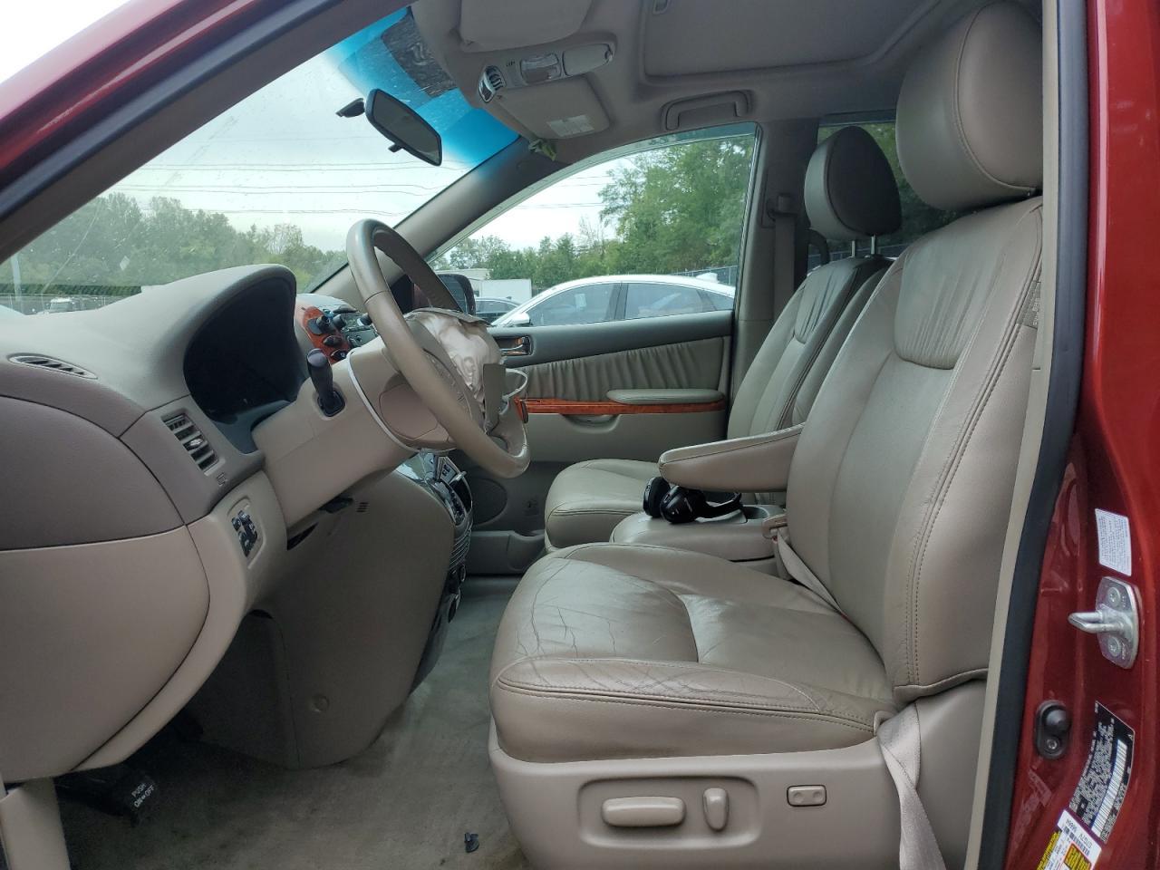 2010 Toyota Sienna Xle - Фото 7