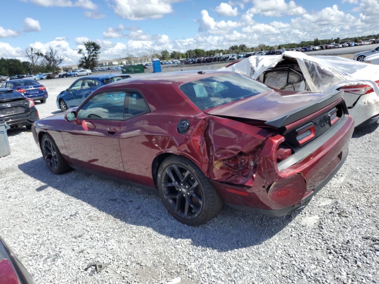 2021 Dodge Challenger Gt - Фото 2