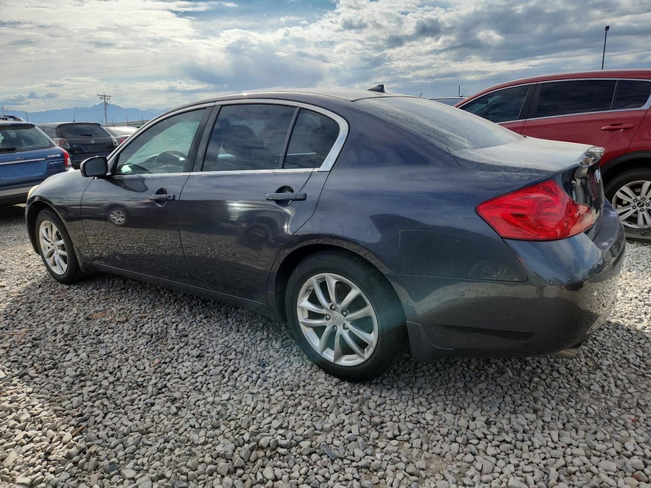 2008 Infiniti G35 - Image 2