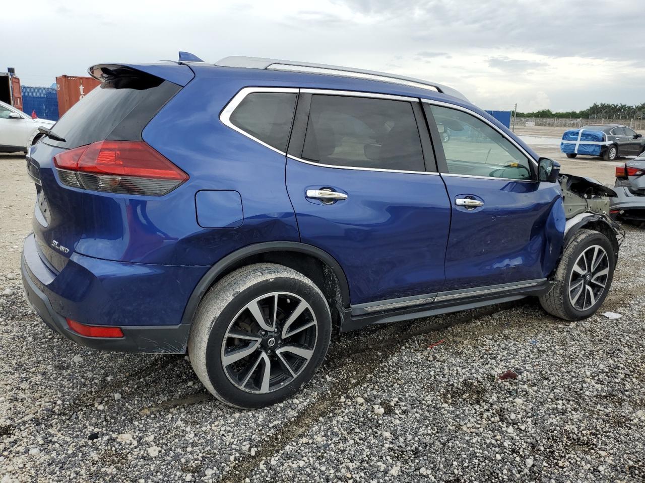 2019 Nissan Rogue S - Image 3