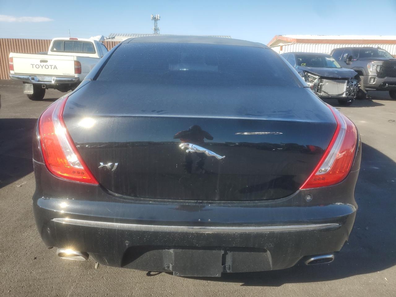 2012 Jaguar Xj - Фото 6
