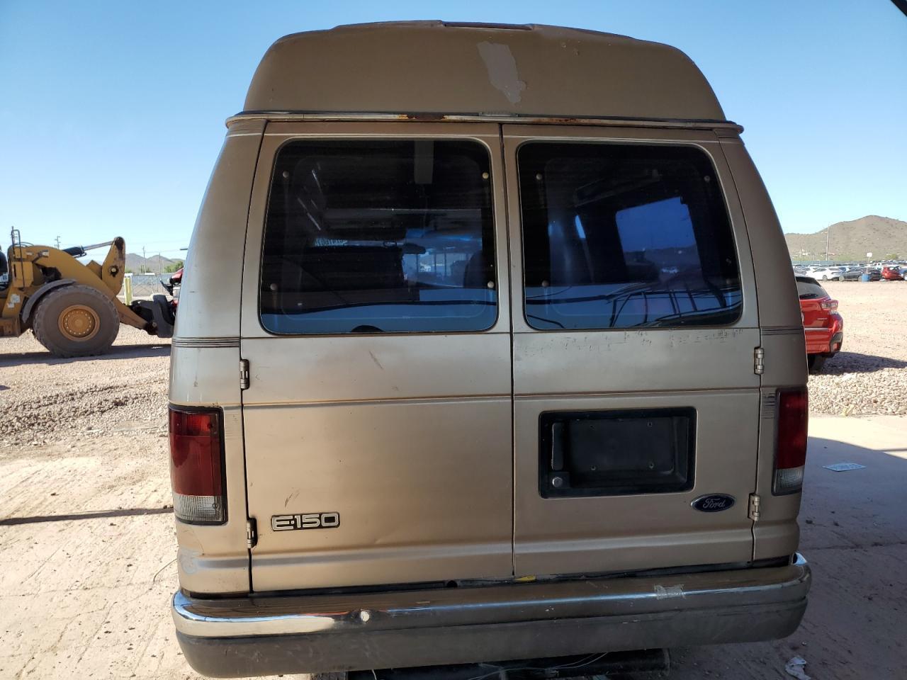 1997 Ford Econoline E150 Van - Image 6