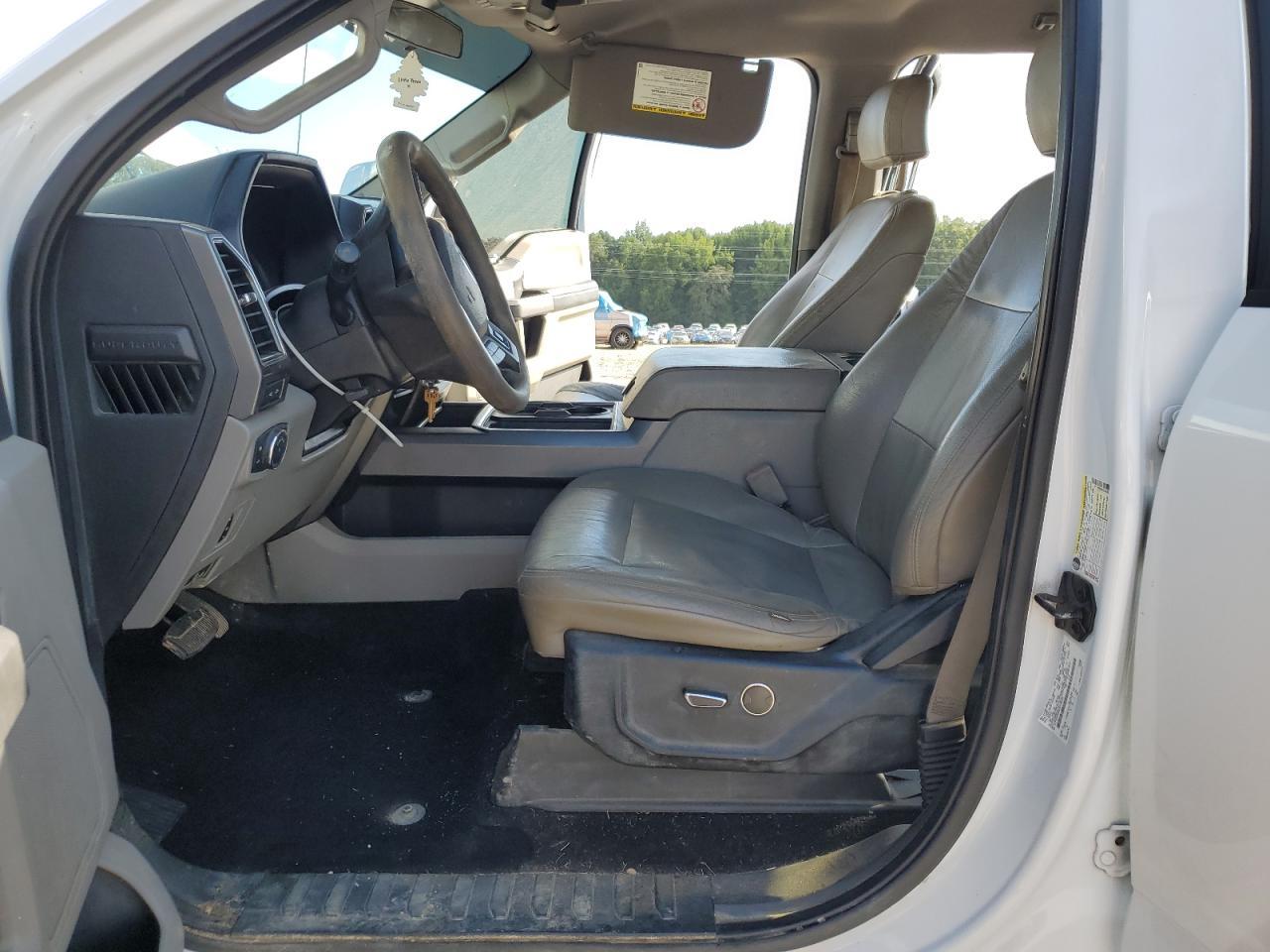 2019 Ford F250 Super Duty - Image 7