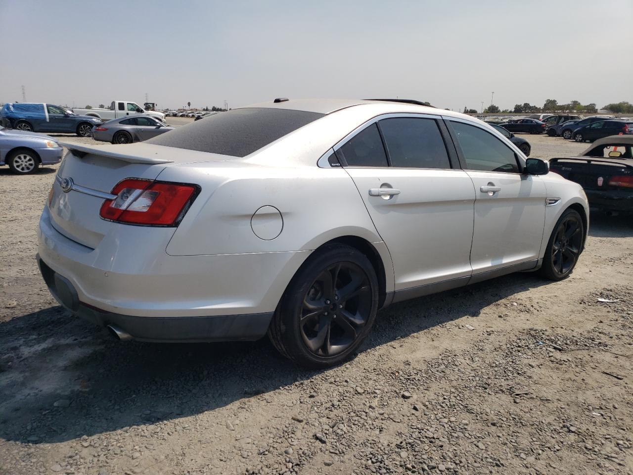 2011 Ford Taurus Sho - Image 3