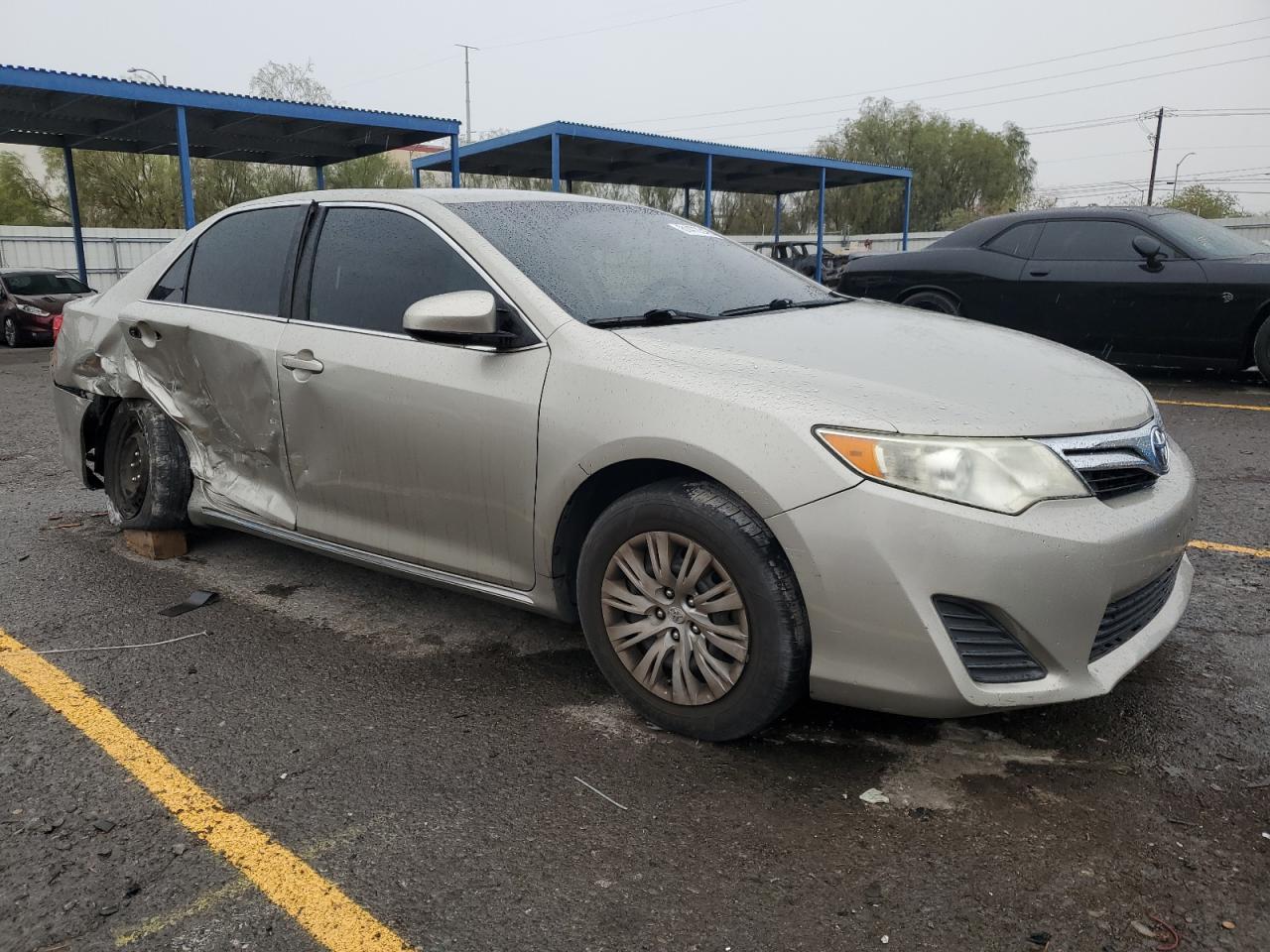 2014 Toyota Camry L - Image 4
