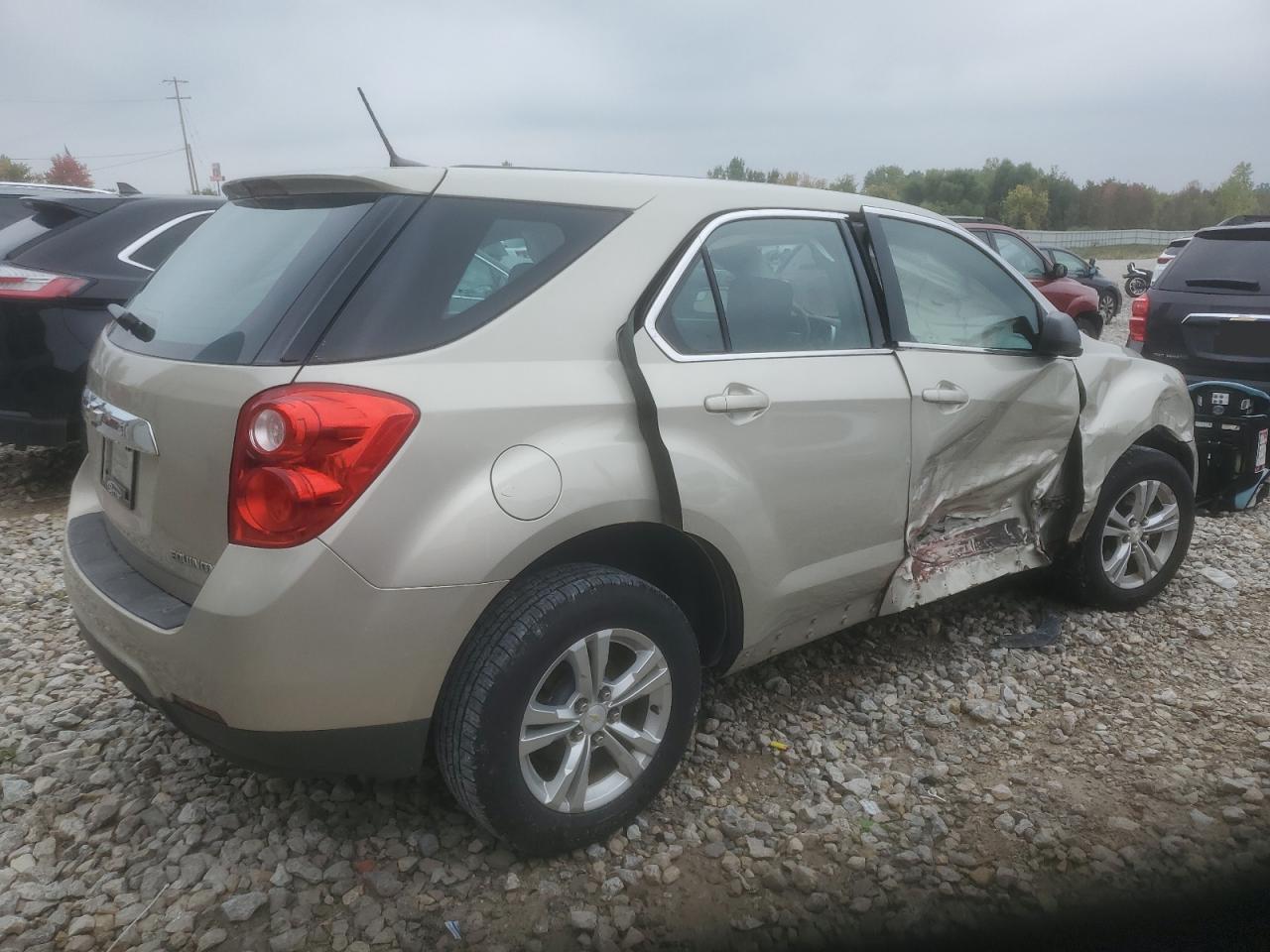 2014 Chevrolet Equinox Ls - Фото 3