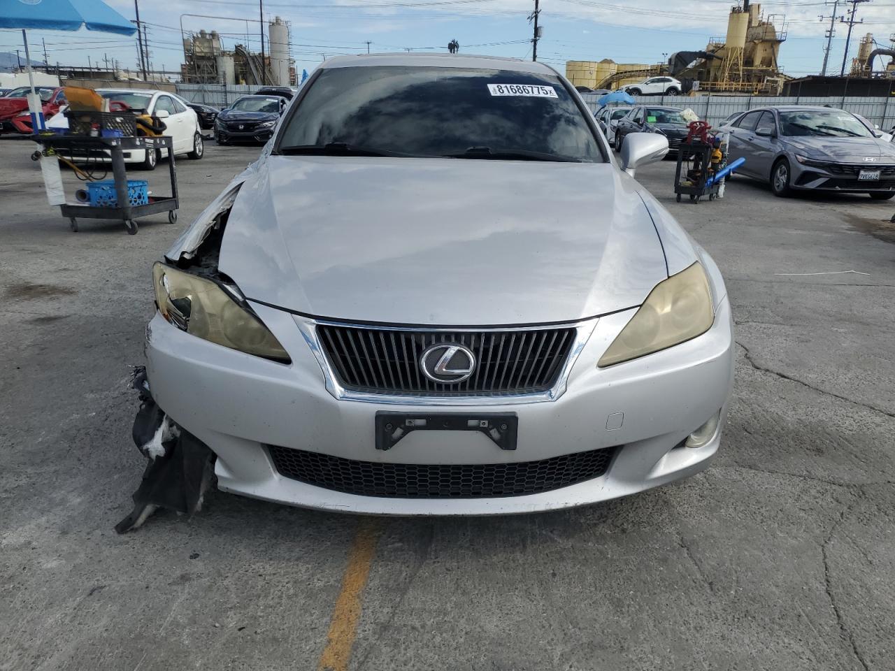 2009 Lexus Is 350 - Image 5