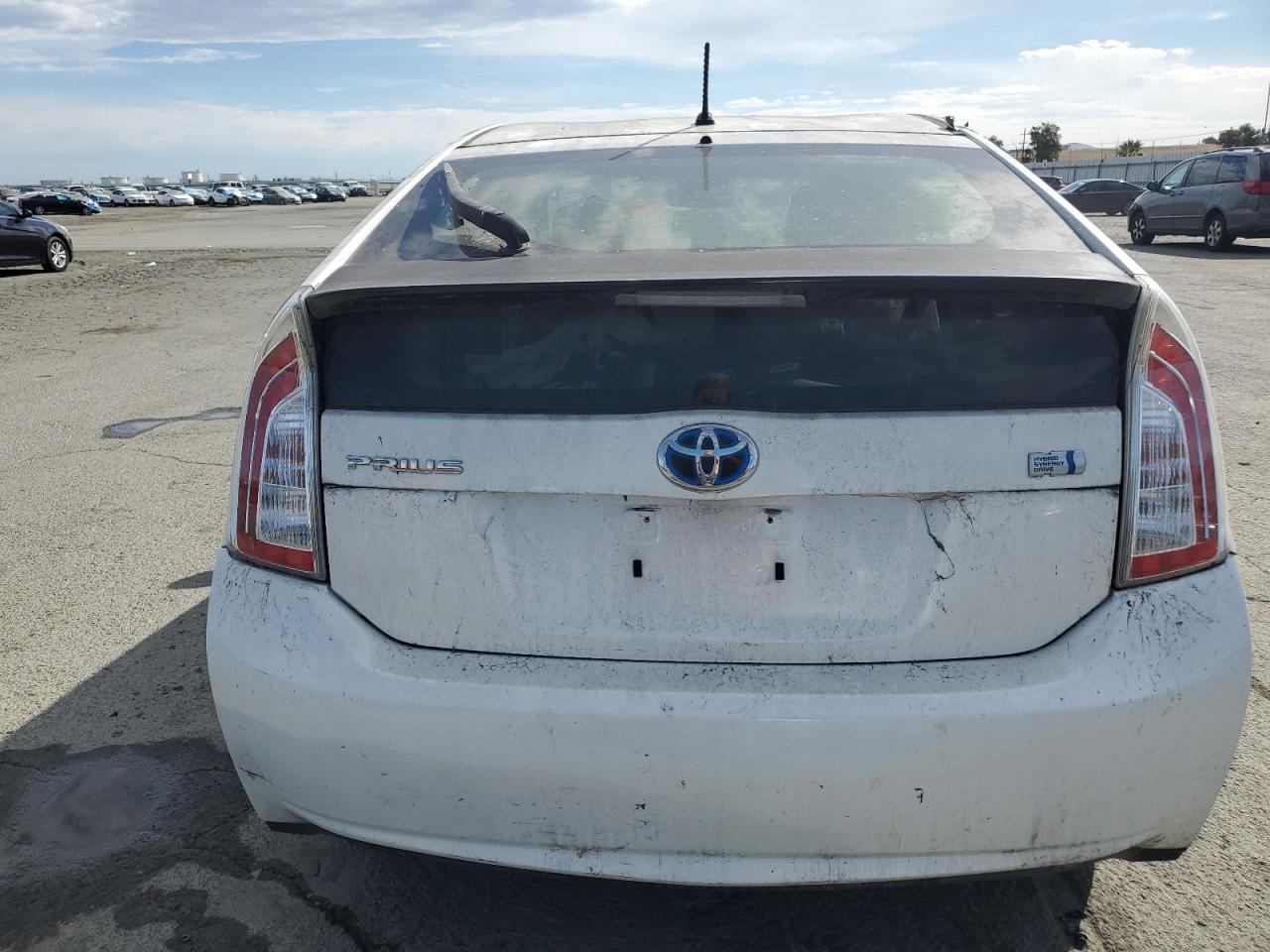 2012 Toyota Prius - Image 6