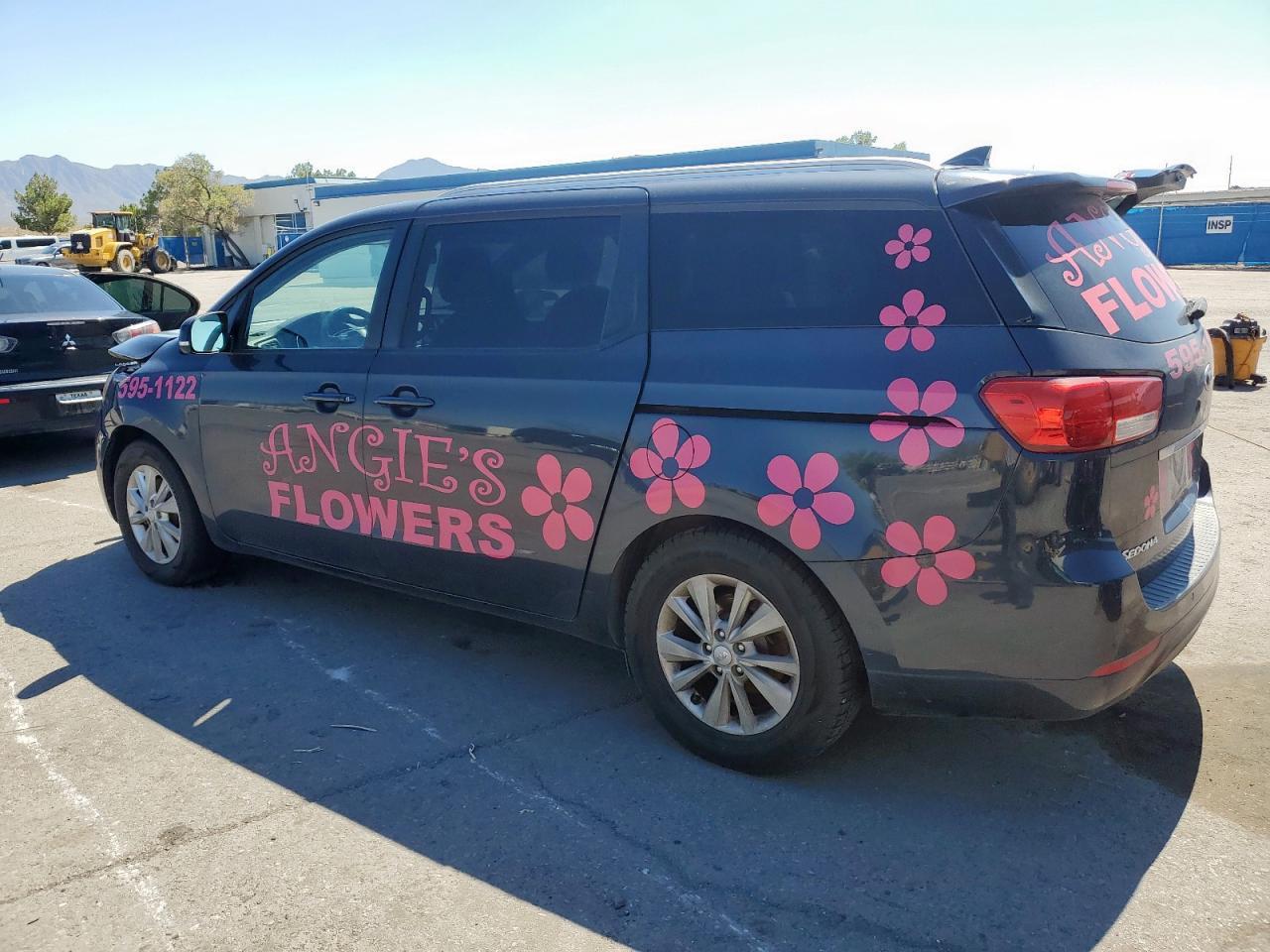 2016 Kia Sedona Lx - Фото 2