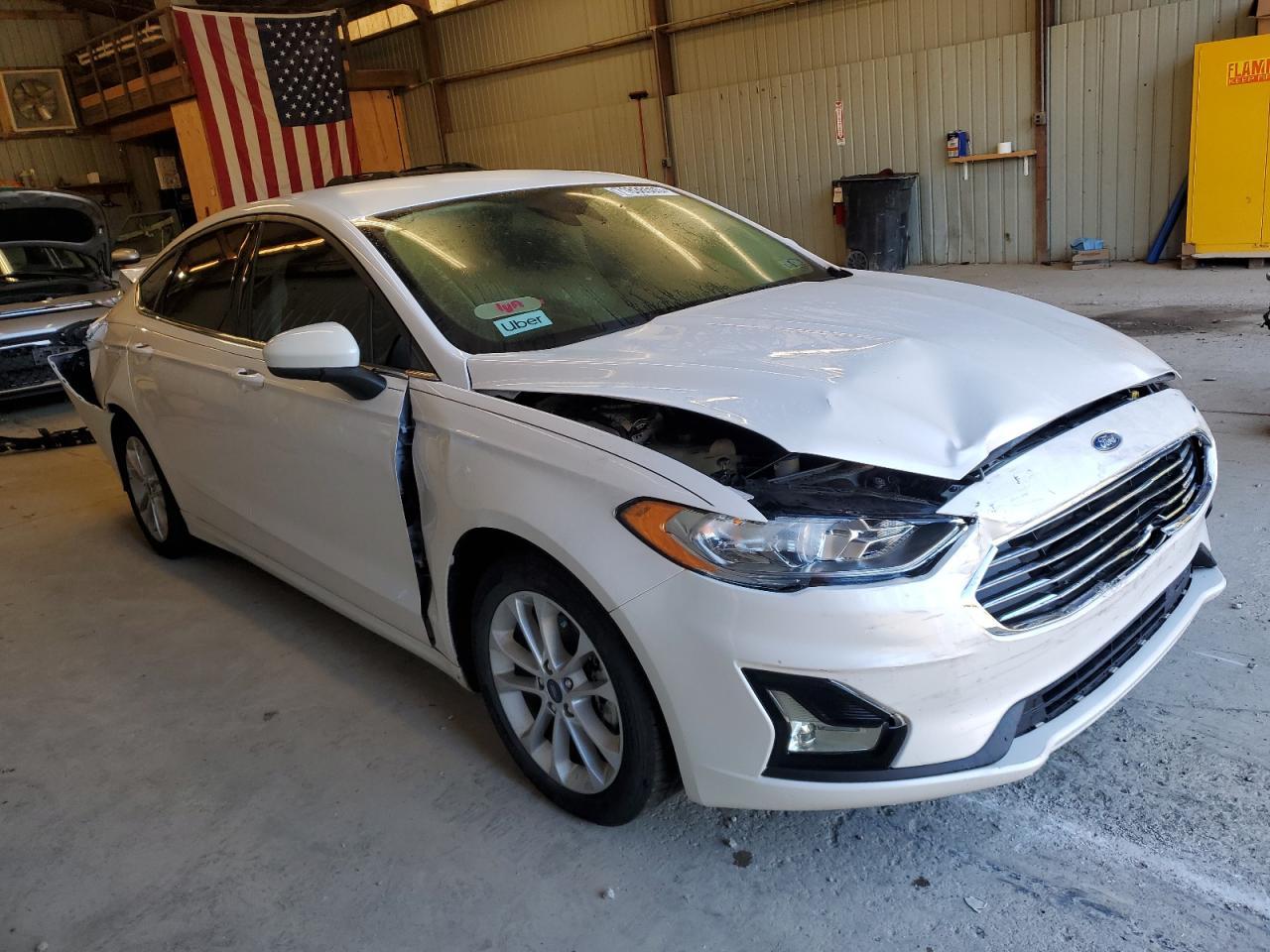 2020 Ford Fusion Se - Фото 4
