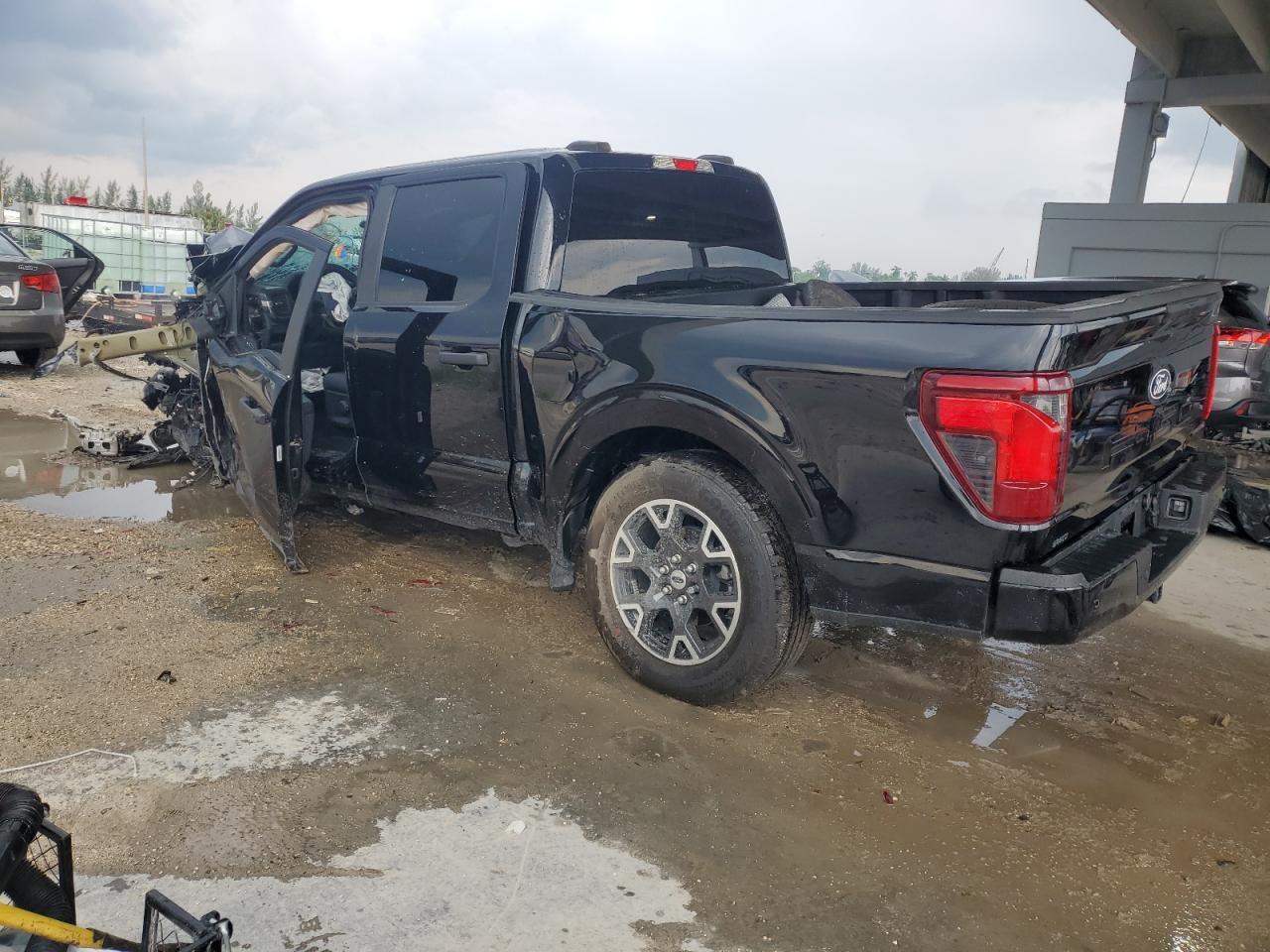2024 Ford F150 Stx - Фото 2