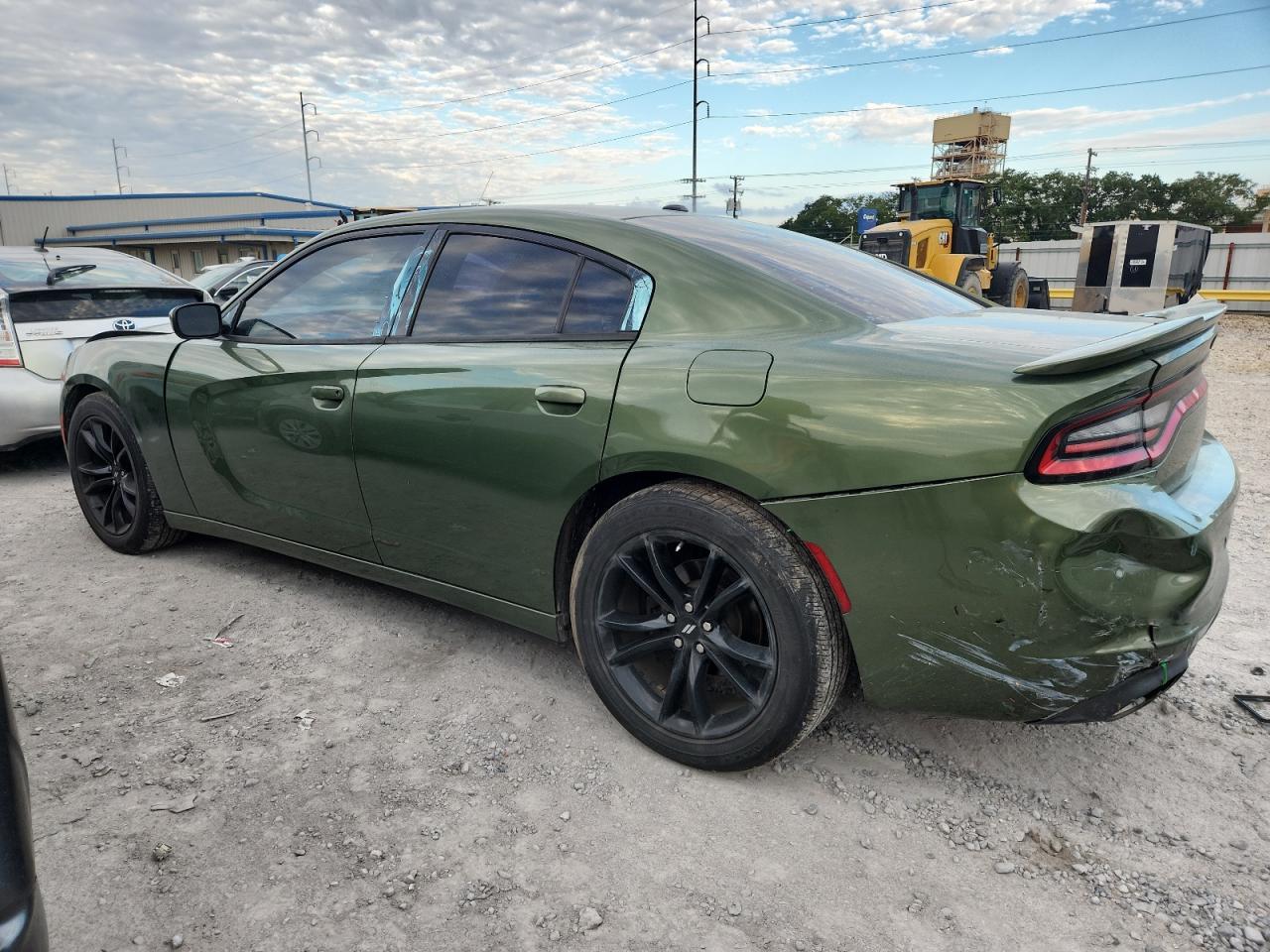 2018 Dodge Charger Sxt - Image 2
