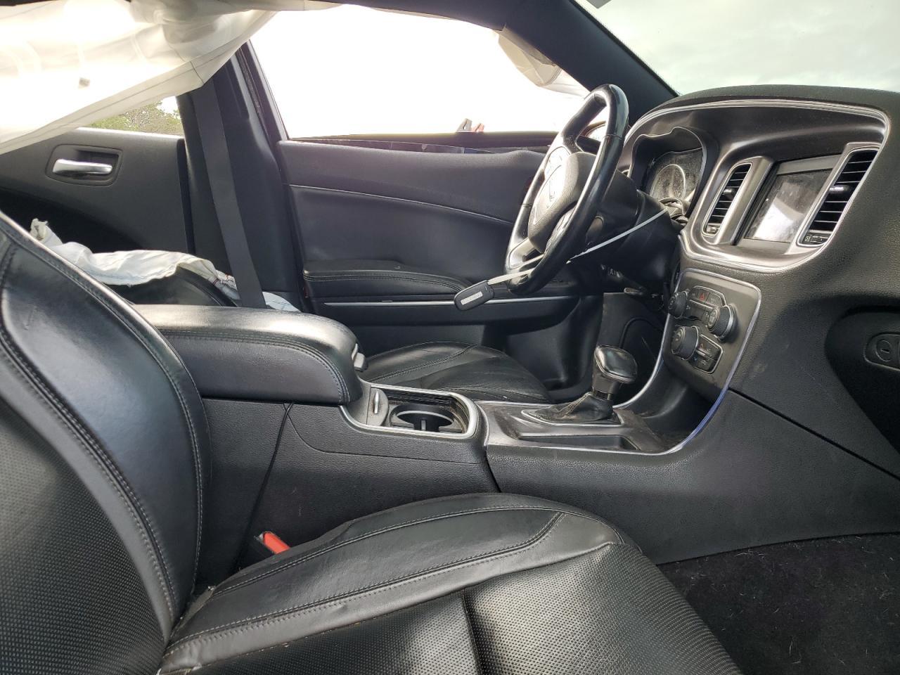 2020 Dodge Charger Sxt - Image 7