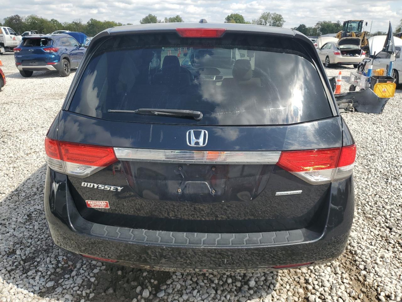 2016 Honda Odyssey Se - Image 6
