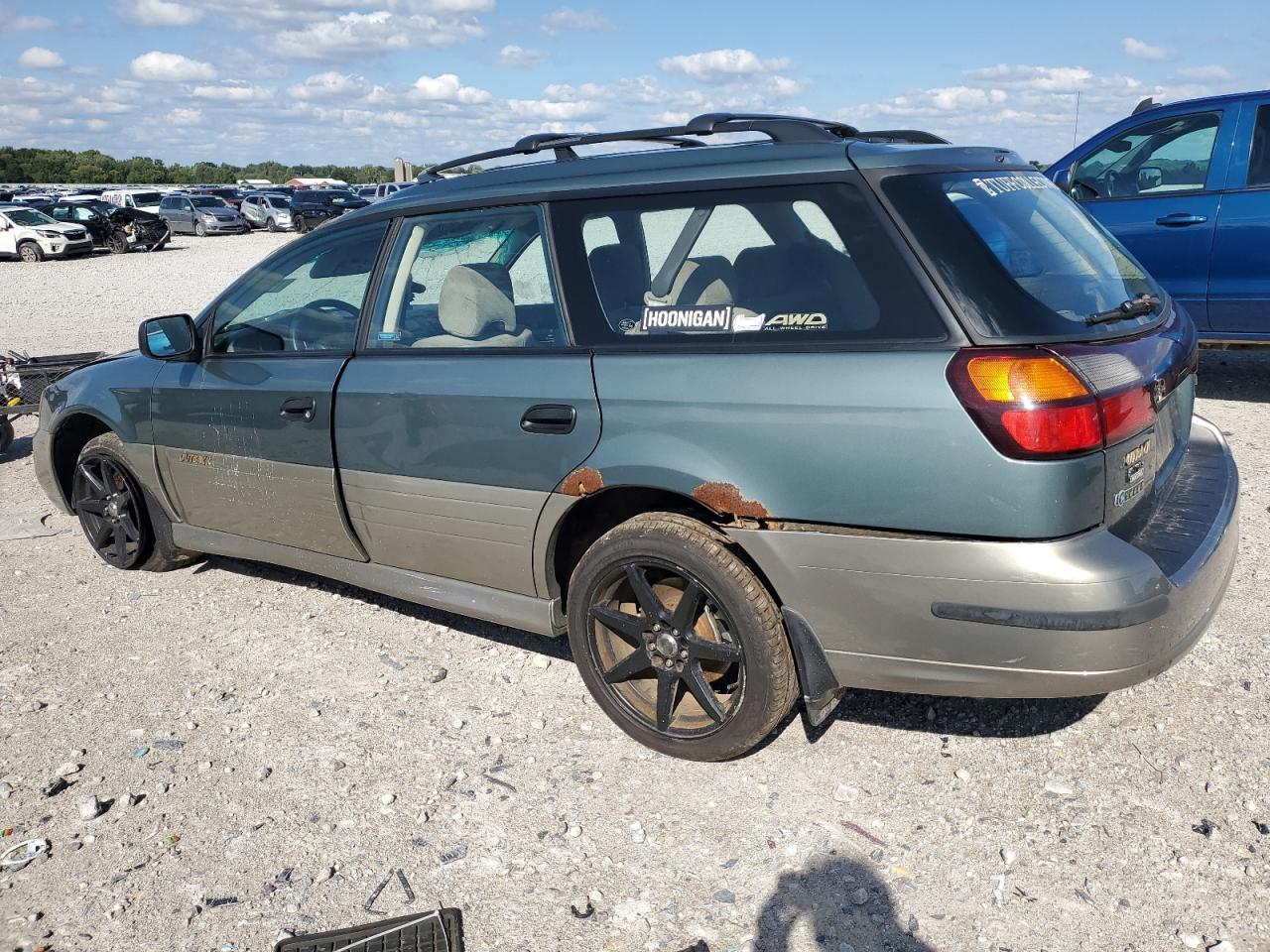 2001 Subaru Legacy Outback - Image 2