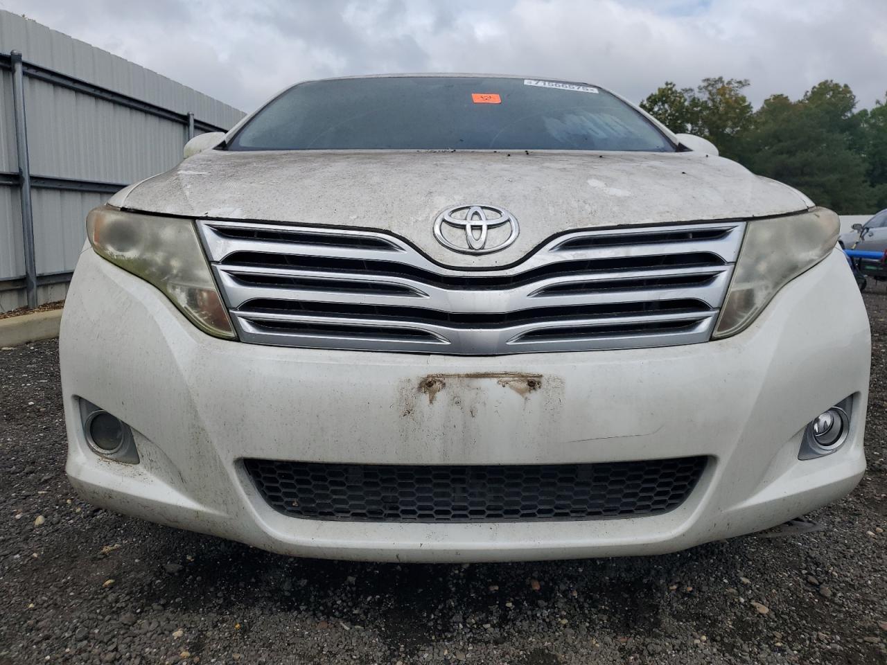 2011 Toyota Venza - Image 5