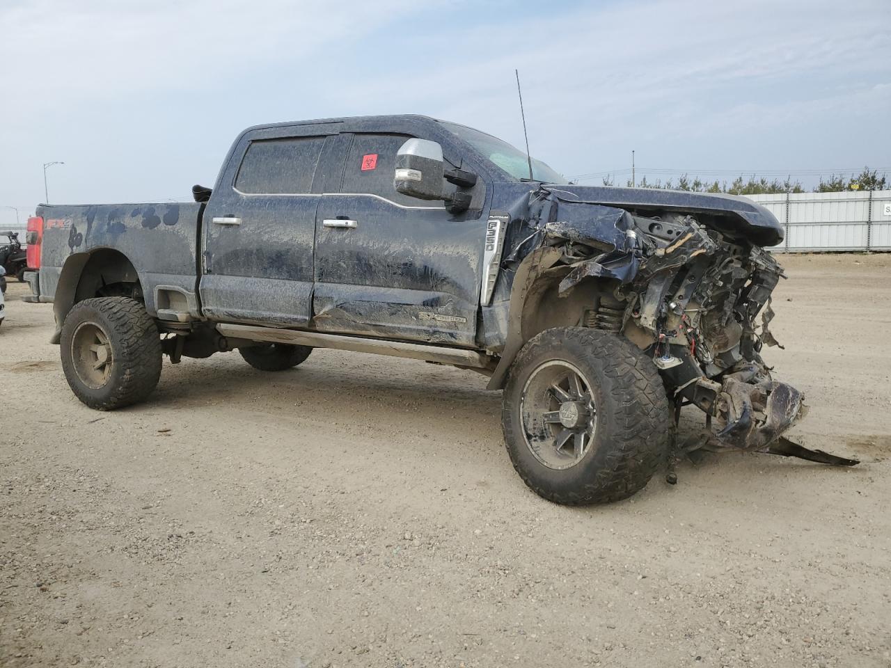 2024 Ford F350 Super Duty - Фото 4