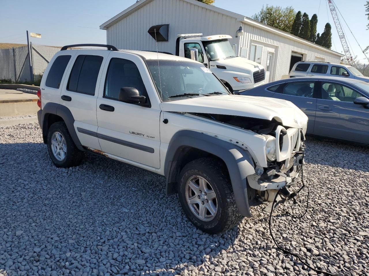 2002 Jeep Liberty Sport - Image 4
