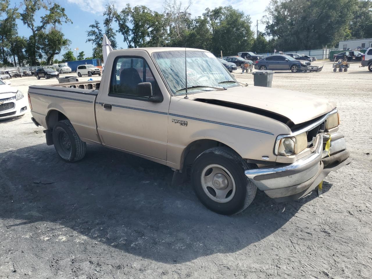 1994 Ford Ranger - Image 4