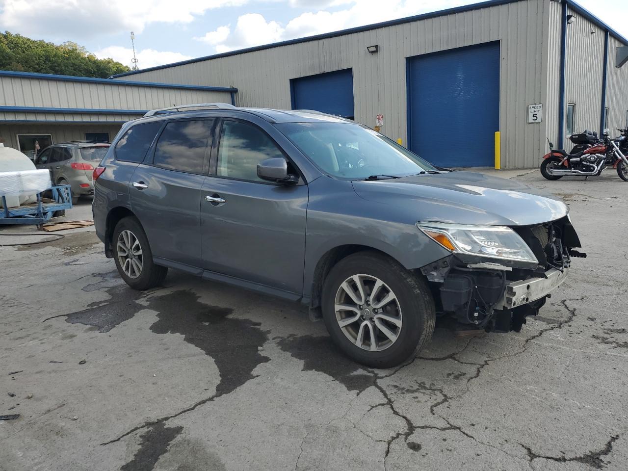 2015 Nissan Pathfinder S - Фото 4
