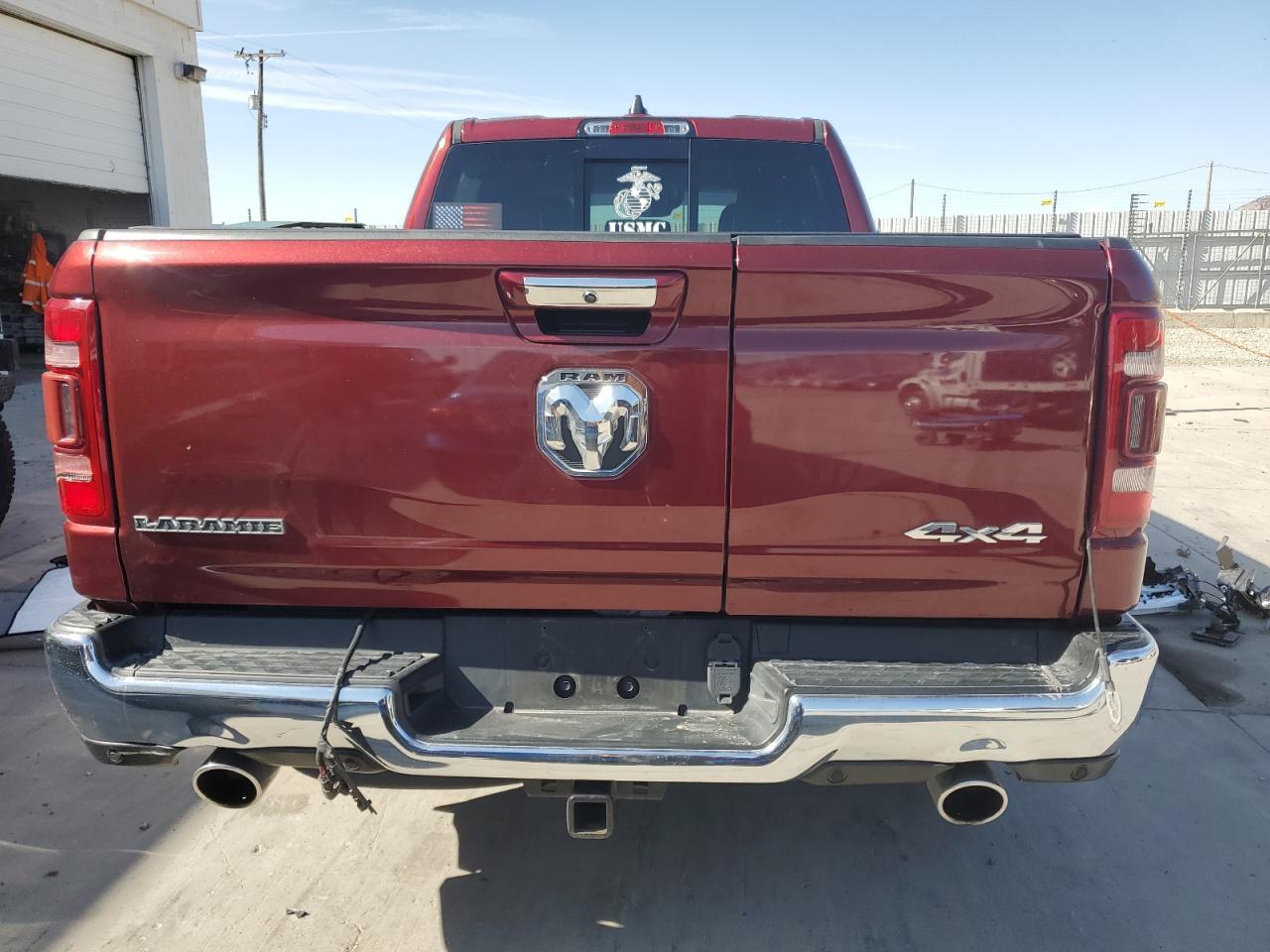 2020 Ram 1500 Laramie - Фото 6