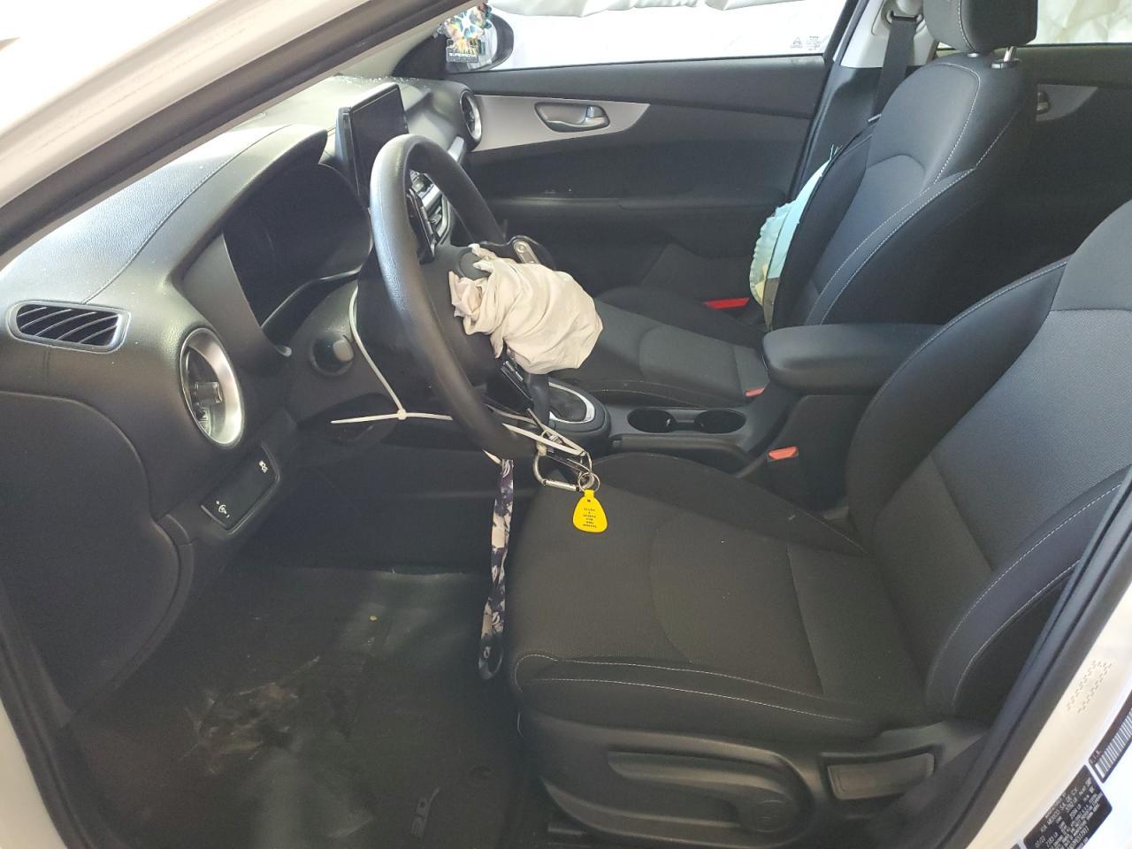 2023 Kia Forte Lx - Фото 7