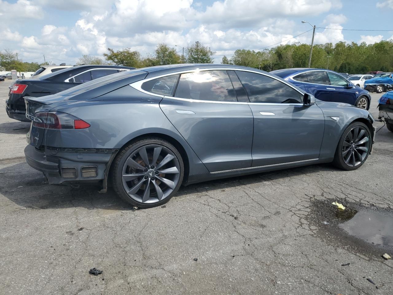 2013 Tesla Model S - Фото 3