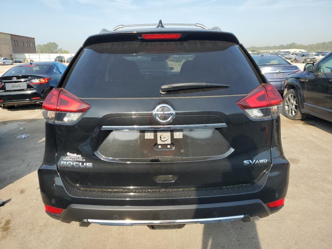 2020 Nissan Rogue S - Фото 6