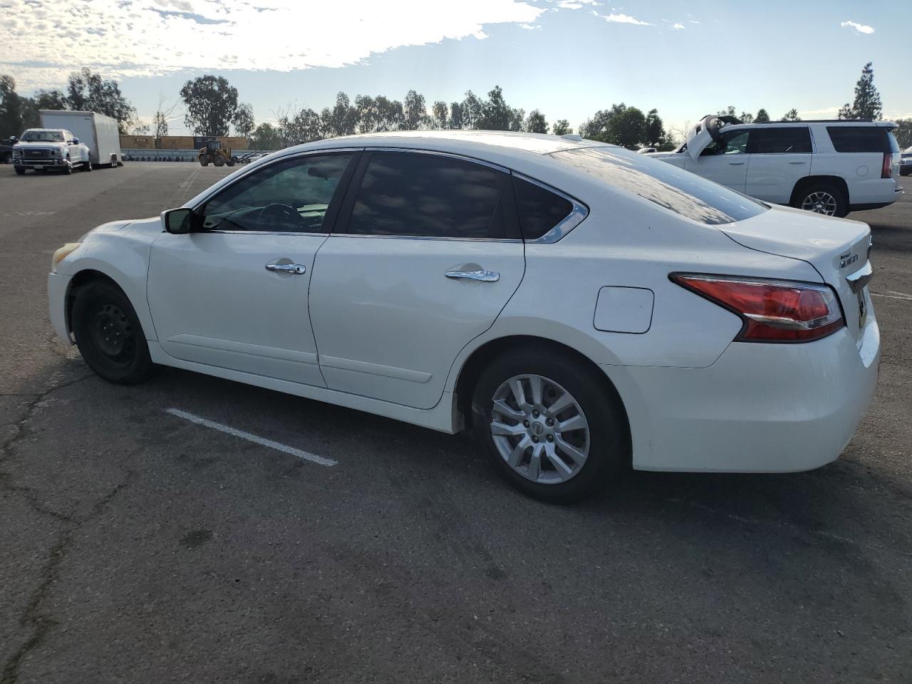 2014 Nissan Altima 2.5 - Фото 2