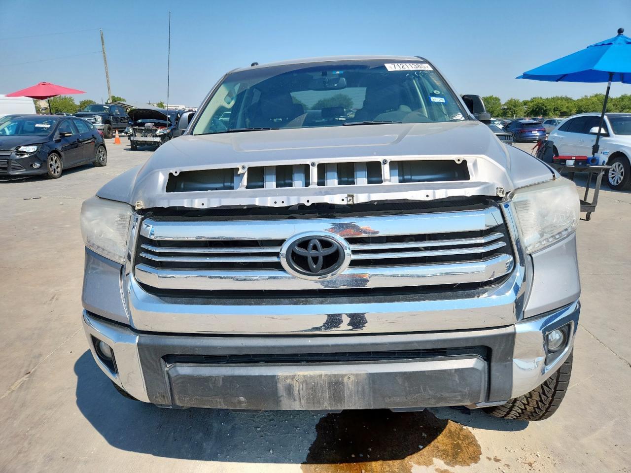 2017 Toyota Tundra Crewmax Sr5 - Image 5