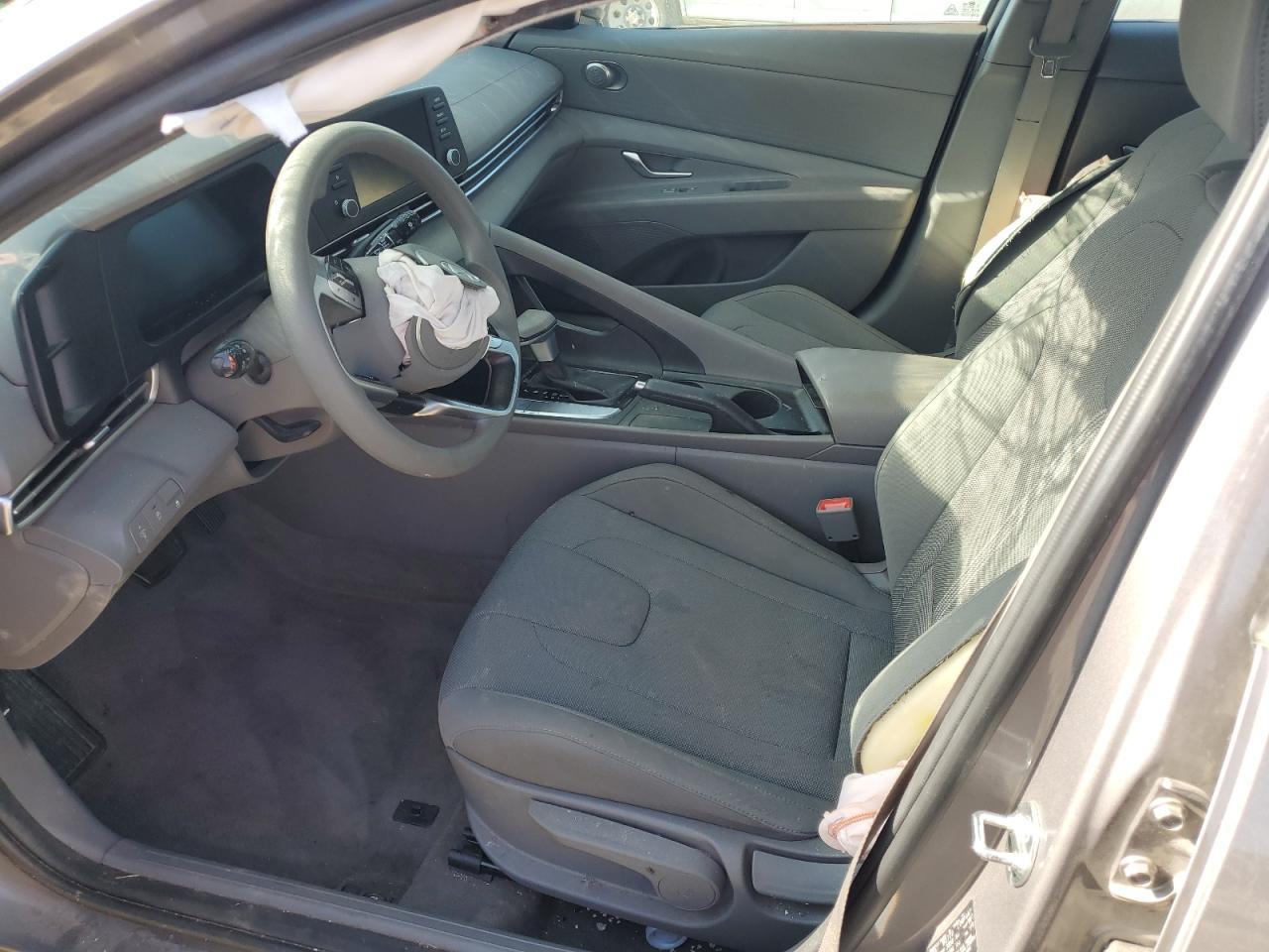 2024 Hyundai Elantra Se - Фото 7