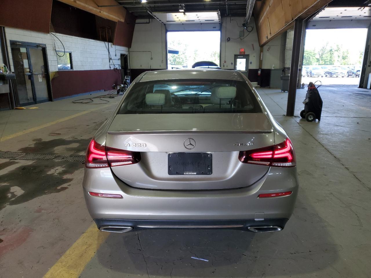 2019 Mercedes-Benz A 220 4Matic - Image 6