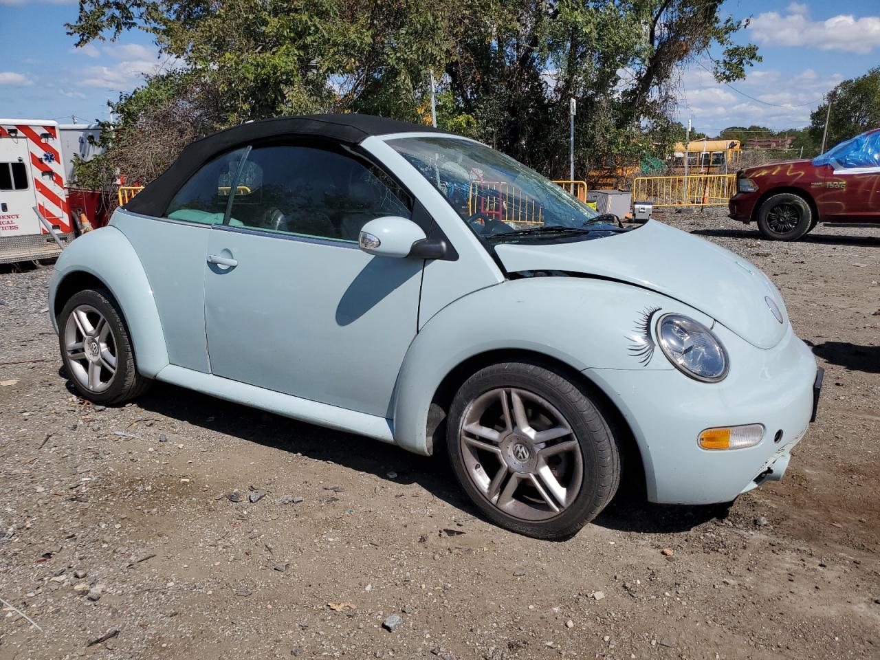 2005 Volkswagen New Beetle Gls - Фото 4