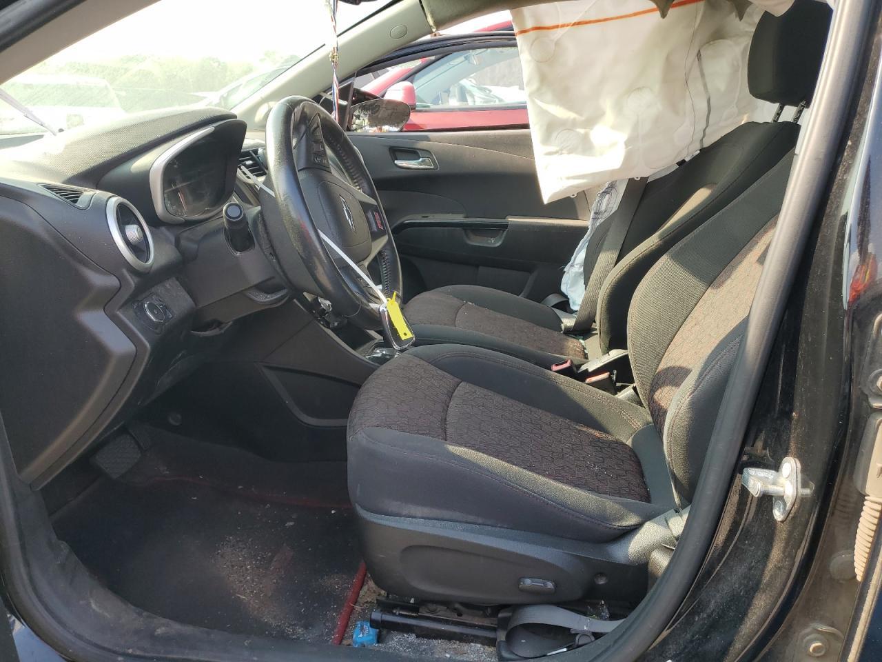 2019 Chevrolet Sonic Lt - Image 7