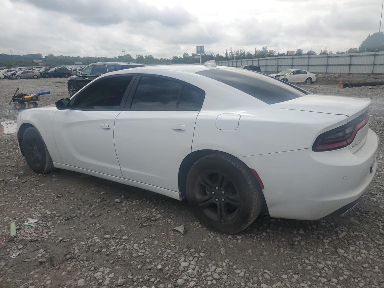2023 Dodge Charger Sxt - Фото 2