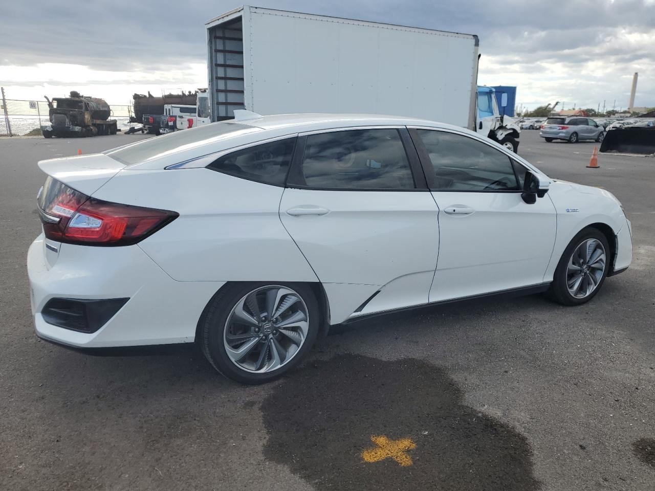 2018 Honda Clarity - Image 3