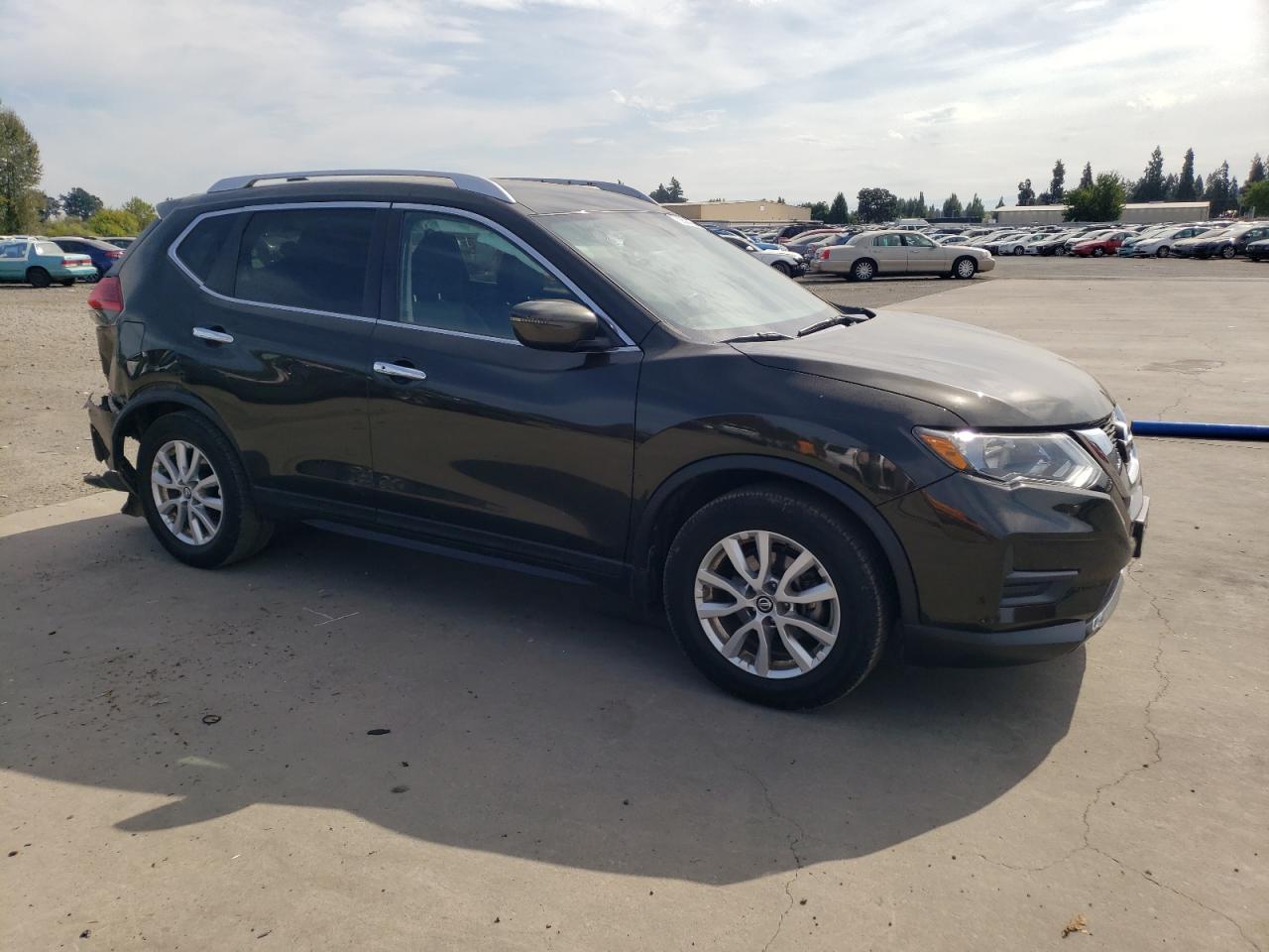 2017 Nissan Rogue S - Image 4