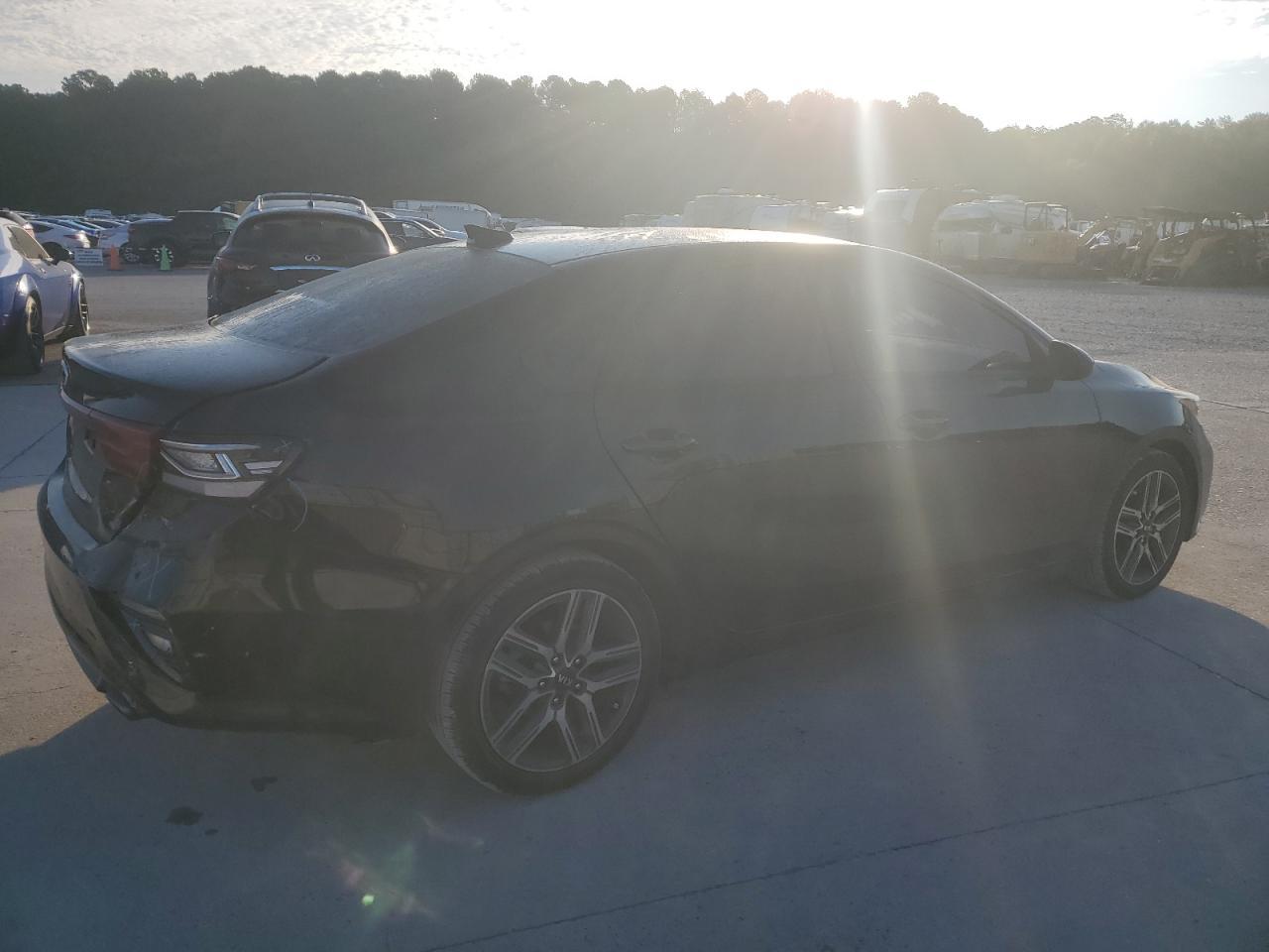 2019 Kia Forte Gt Line - Фото 3