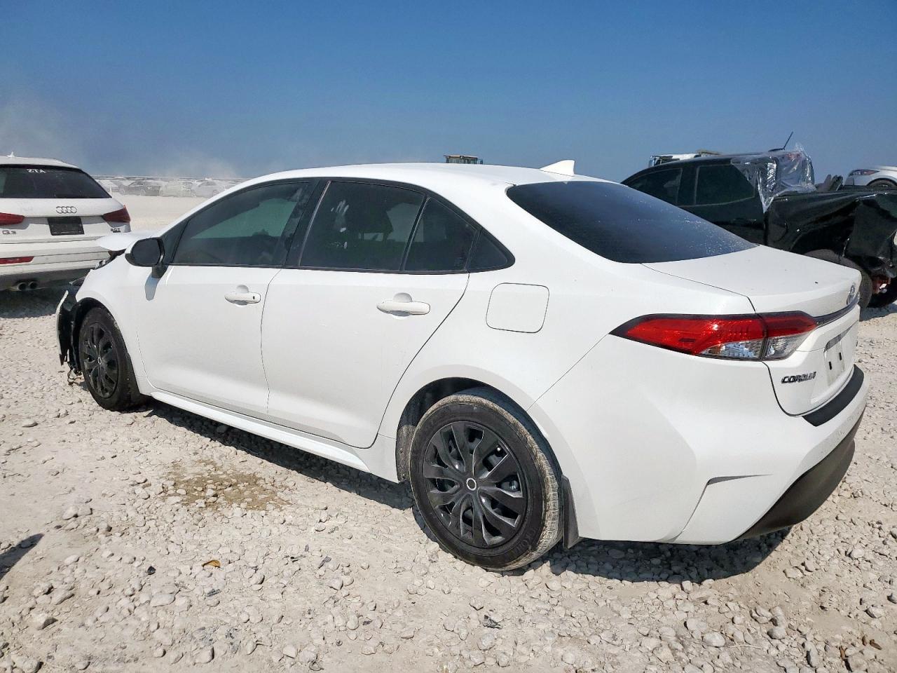 2024 Toyota Corolla Le - Фото 2