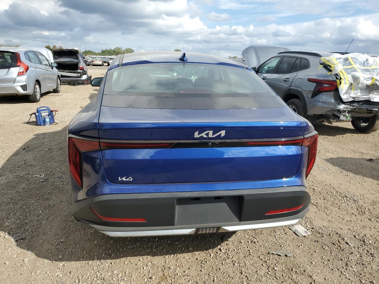 2025 Kia K4 - Фото 6