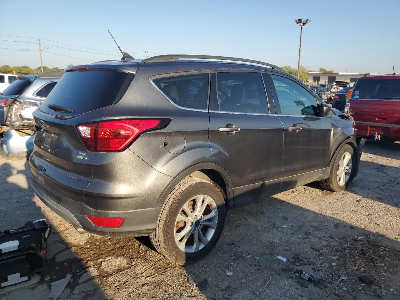 2019 Ford Escape Sel - Image 3