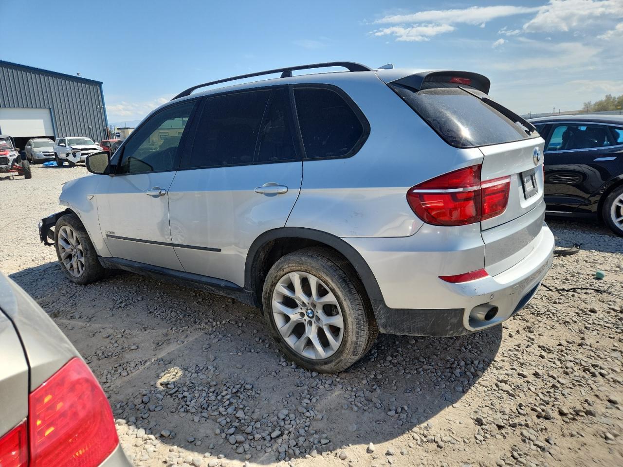 2011 BMW X5 xDrive35I - Фото 2